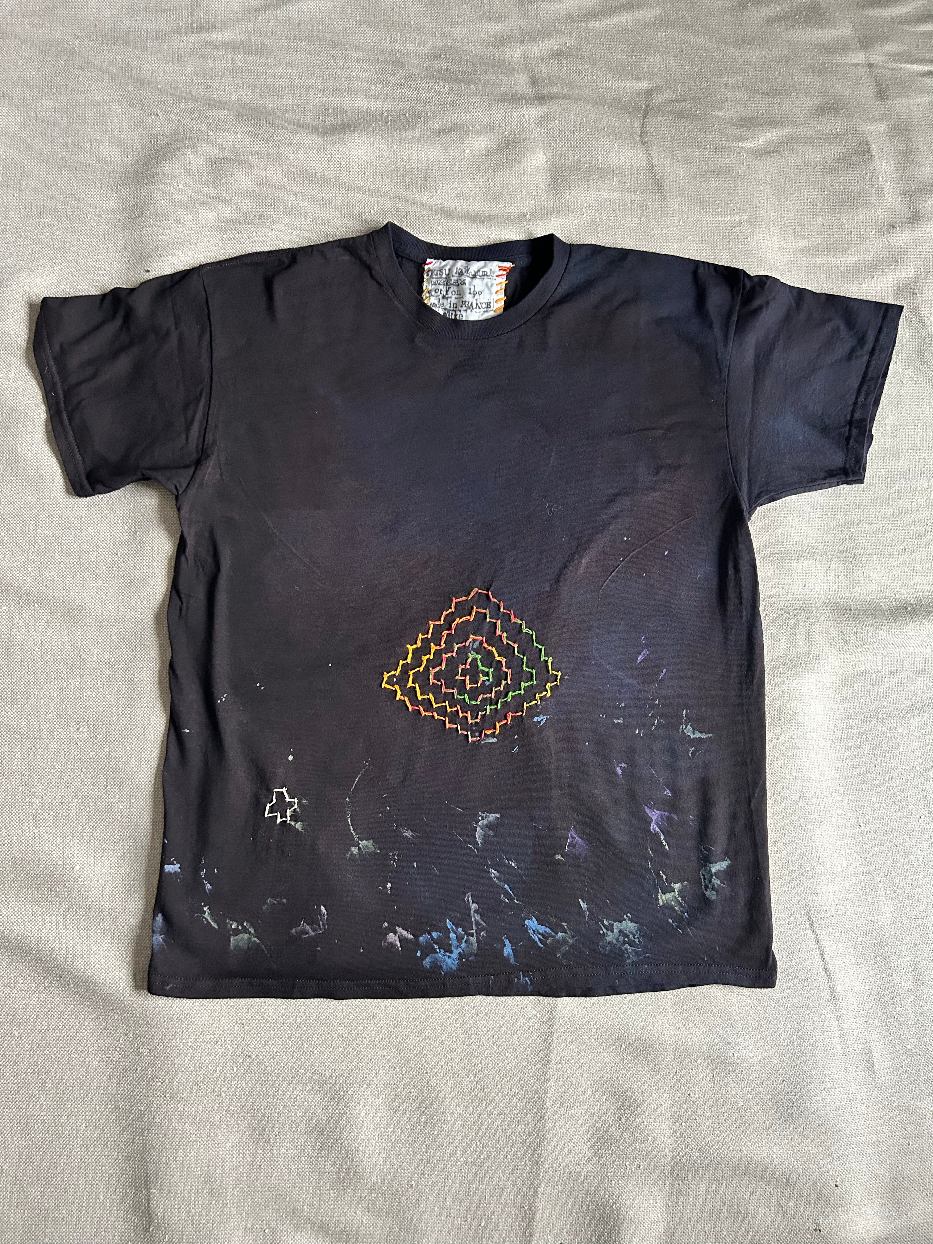 COLLECTION GRAPHIQUE '25 DYED PAINTER TALISMAN T-SHIRT