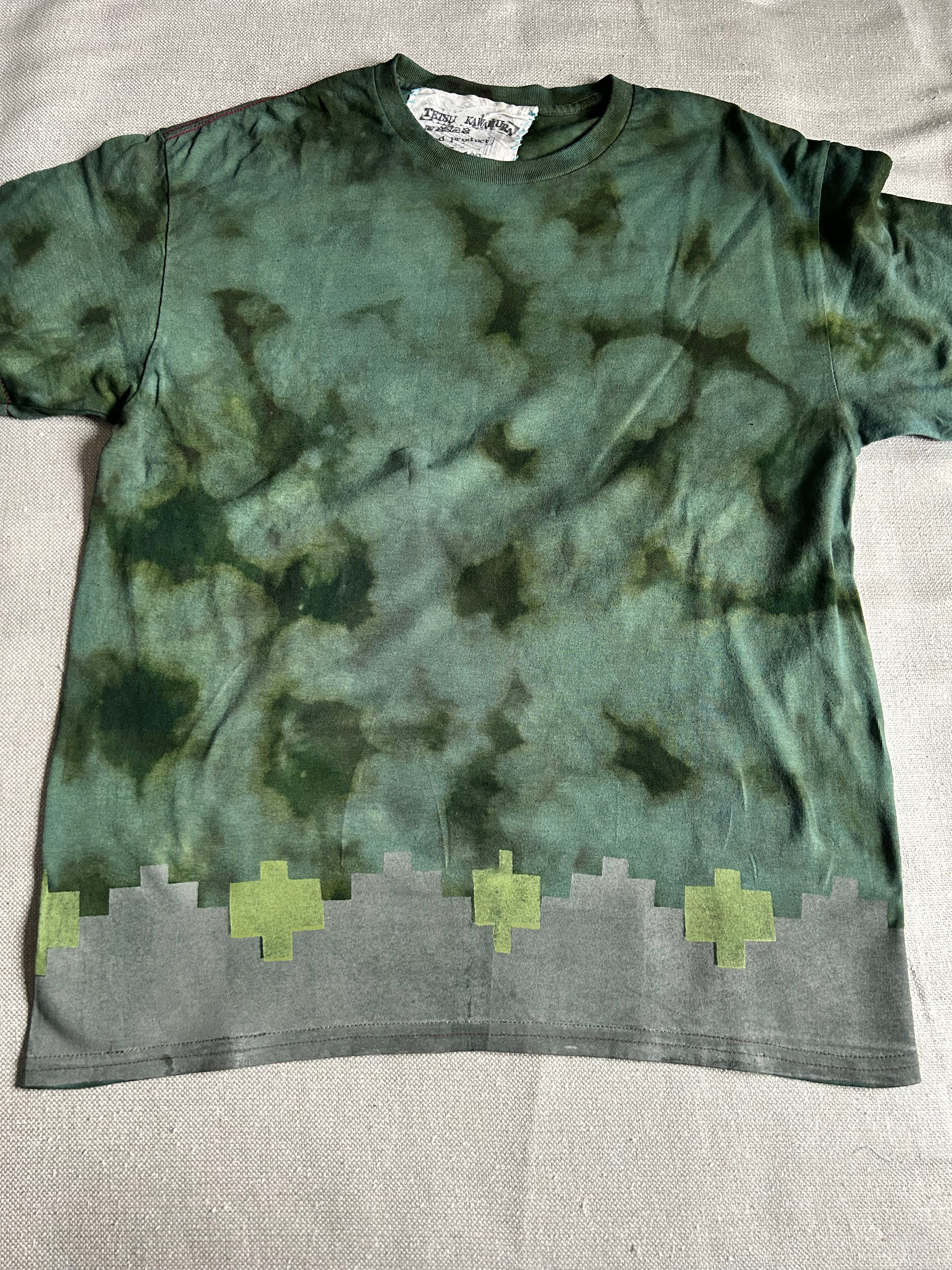 COLLECTION GRAPHIQUE '25  PYRAMIDE OVER DYED T-SHIRT