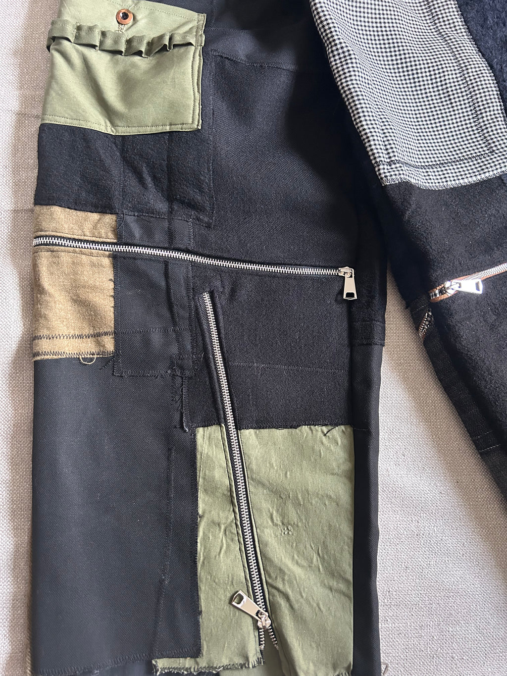 FW25 PATCHWORK ZIPPER PANTS