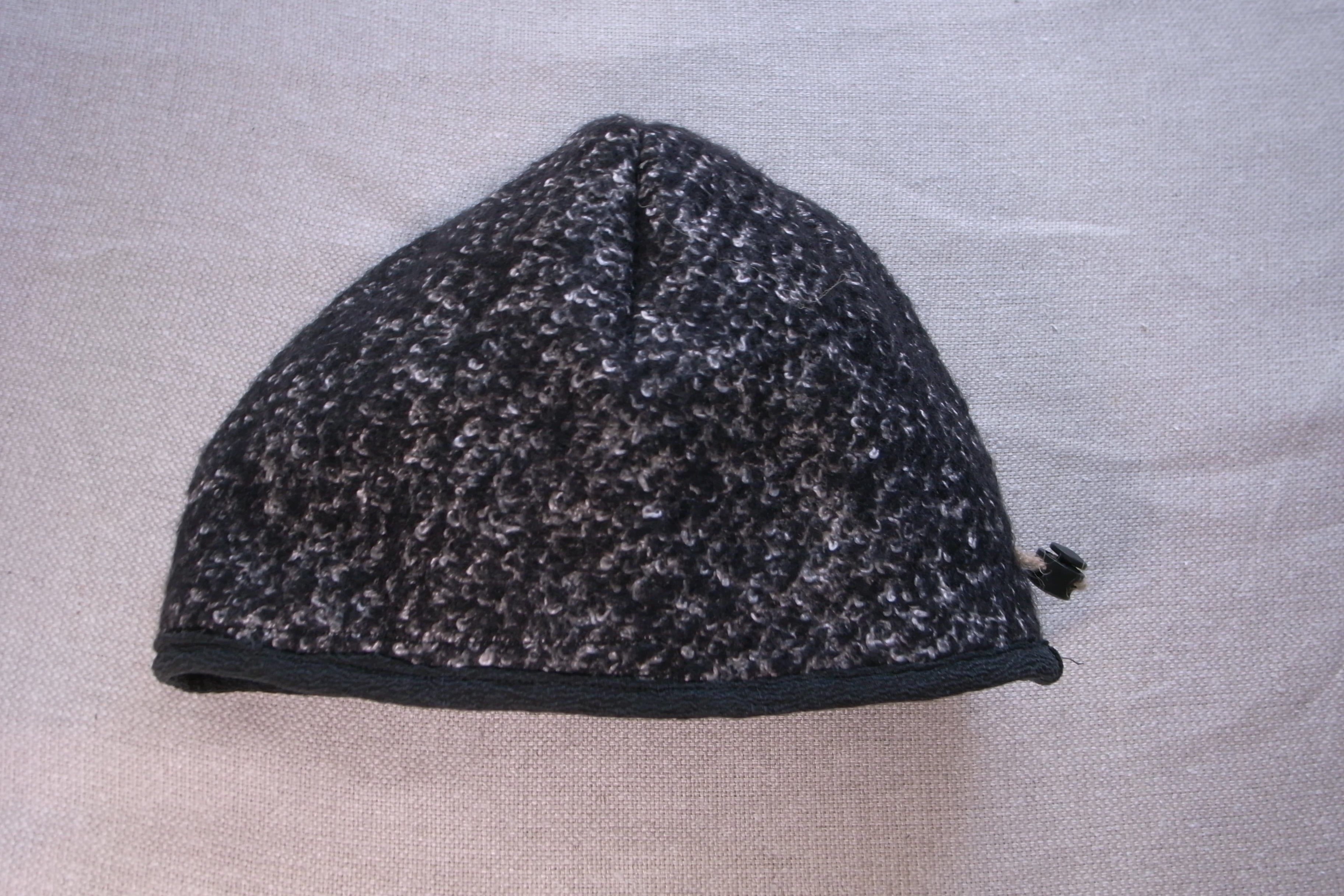FW25 ADJUSTABLE BEANIE 1