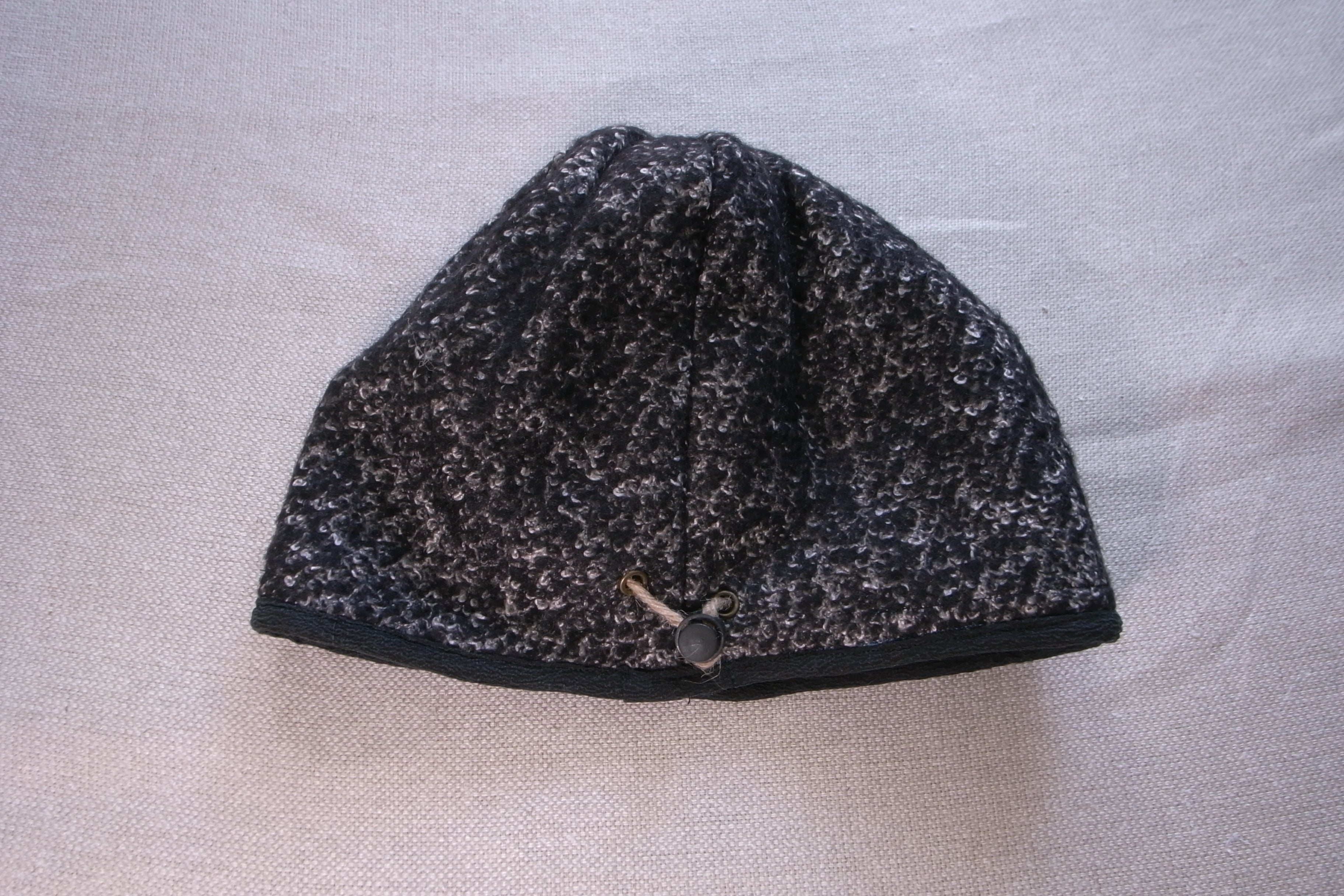FW25 ADJUSTABLE BEANIE 1